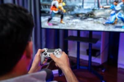 ¿Qué es mejor una Xbox One o PS4? Una comparativa completa