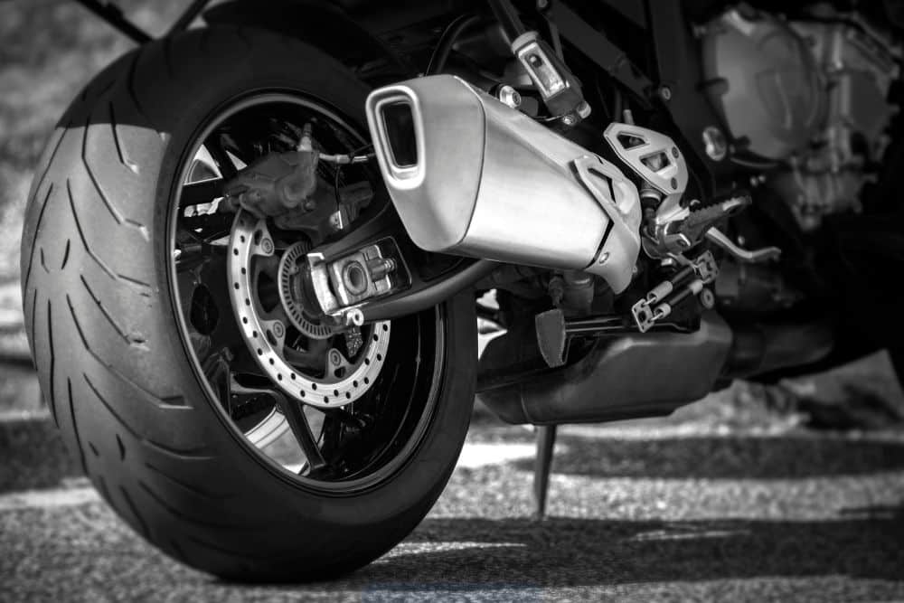 Motos 21 ajustar la presión