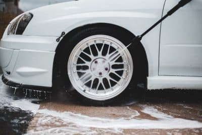 Cómo elegir una hidrolavadora: guía completa con presión, caudal y tipo de motor